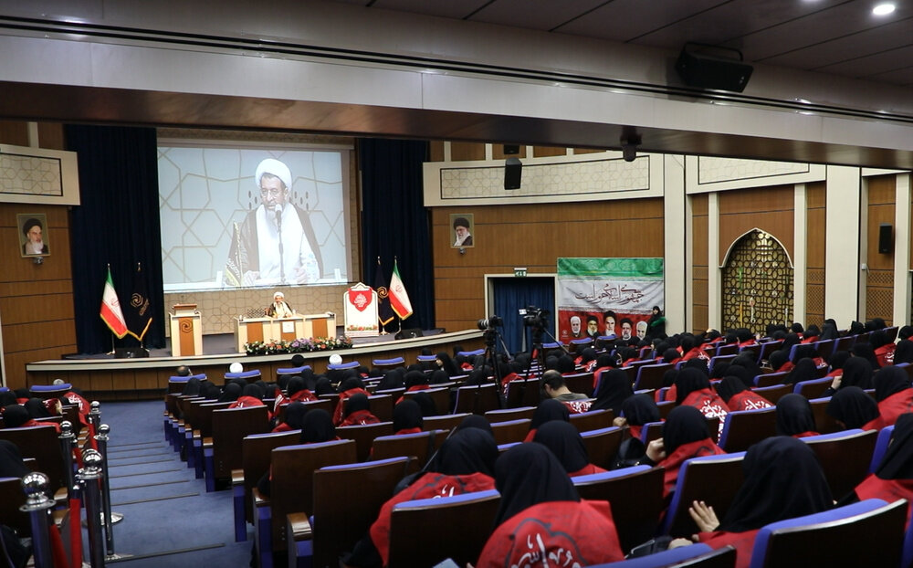 ترسیم نقشه راه تبلیغی مبلغان اربعین در همایش «میدان‌دار۲» / امت‌سازی با محوریت «حب الحسین(ع)»