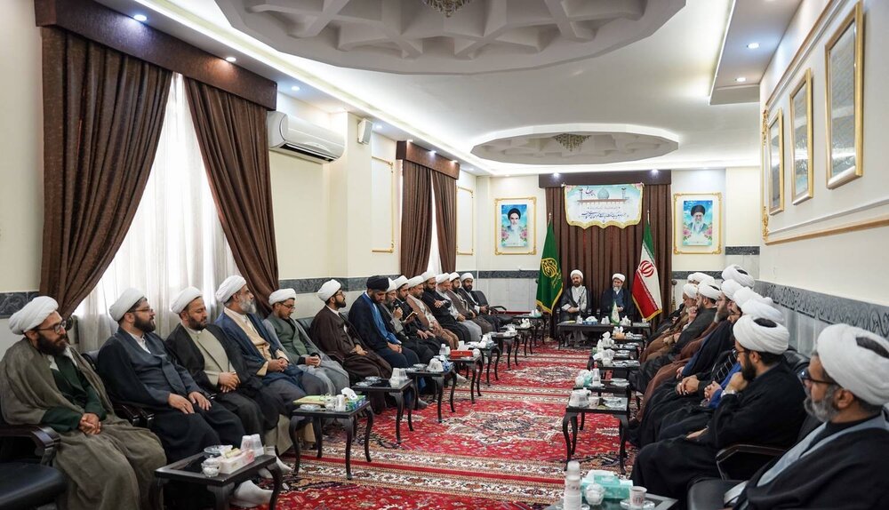مجتهدی که مسائل روز را متوجه نباشد، برای روزگار مفید نیست