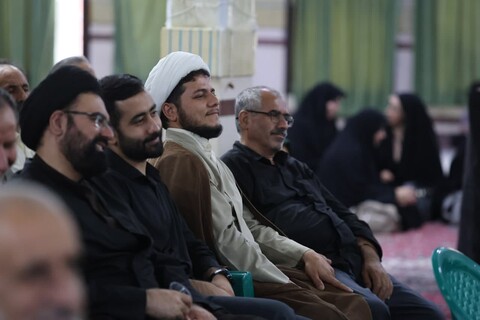 تصاویر / نشست مشترک ائمه جماعت، هیئت امنا و فرماندهان پایگاه‌های بسیج مساجد شاخص همدان