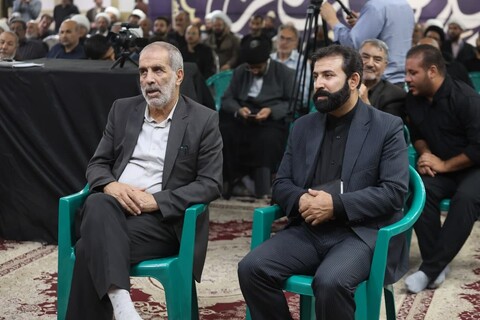 تصاویر / نشست مشترک ائمه جماعت، هیئت امنا و فرماندهان پایگاه‌های بسیج مساجد شاخص همدان