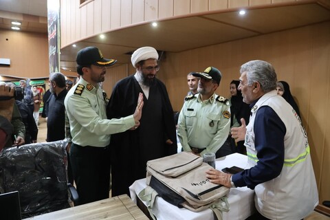 تصاویر / بازدید امام جمعه همدان از روند صدور گذرنامه‌های اربعین حسینی