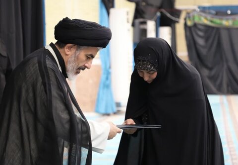 تصاویر/ مراسم تجلیل از خادمین ستاد برگزاری نماز جمعه ارومیه