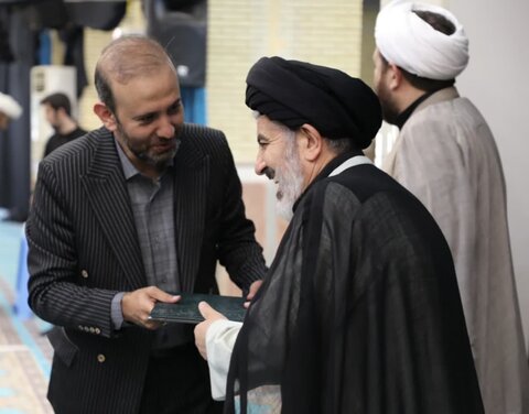 تصاویر/ مراسم تجلیل از خادمین ستاد برگزاری نماز جمعه ارومیه