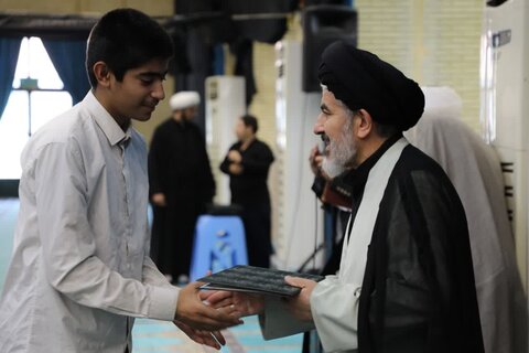 تصاویر/ مراسم تجلیل از خادمین ستاد برگزاری نماز جمعه ارومیه