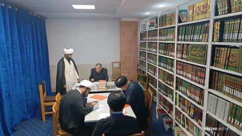 تصاویر/برگزاری مصاحبه علمی داوطلبان دانشگاه باقرالعلوم (ع) شعبه خوزستان در دفتر تبلیغات اسلامی استان