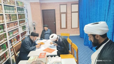 تصاویر/برگزاری مصاحبه علمی داوطلبان دانشگاه باقرالعلوم (ع) شعبه خوزستان در دفتر تبلیغات اسلامی استان