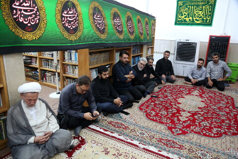 دیدار حجت الاسلام والمسلمین ملکی با کارکنان مرکز مطالعات و پاسخ گویی به شبهات
