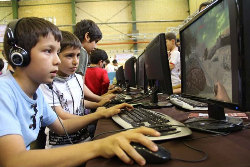 Rəqəmsal məkanda zərərli fəaliyyətlər: Virtual asılılıq təhlükəsini ciddiyə alaq!