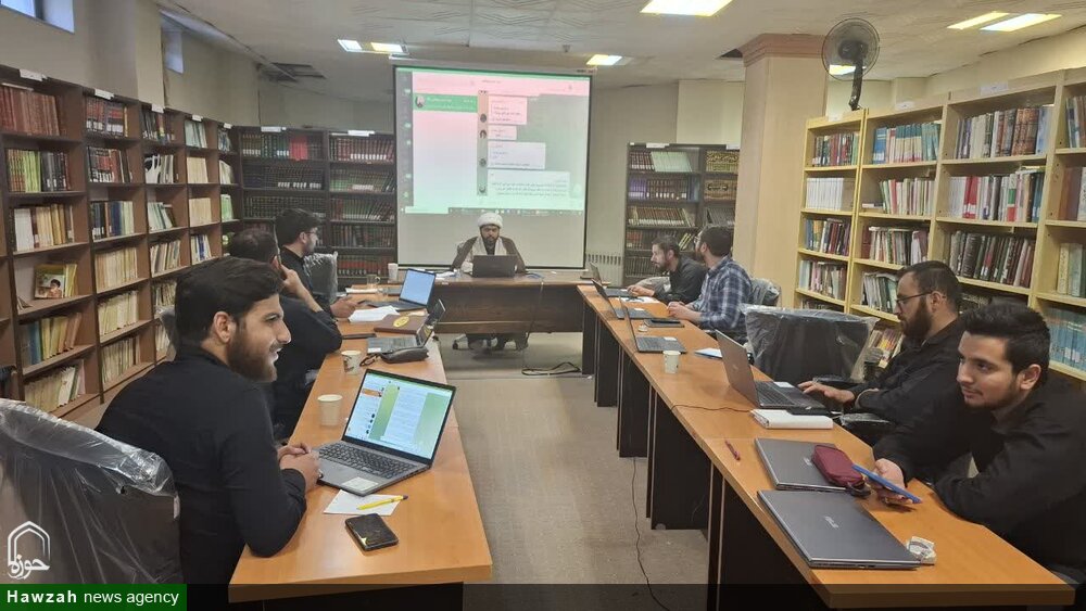 تصاویر/ برگزاری دوره های پژوهشی در پژوهش سرای حوزه علمیه اردبیل