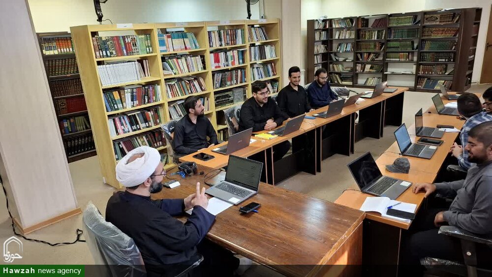 تصاویر/ برگزاری دوره های پژوهشی در پژوهش سرای حوزه علمیه اردبیل