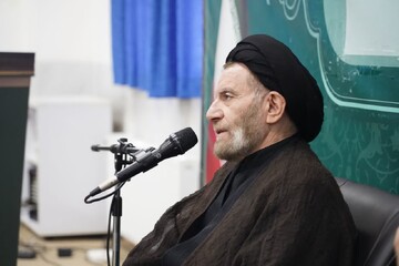 اعتکاف فرصتی برای خلوت با خداوند و خودسازی است