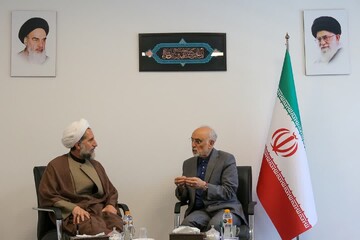 تصاویر / دیدار  رئیس بنیاد ایران‌شناسی با نماینده ولی فقیه در استان قزوین