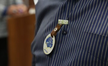 اهدای «نشان آدینه» به دو چهره شاخص ستاد نمازجمعه خورموج