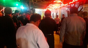 فیلم | مداحی  حماسی خرم آبادی ها در موکب امام خامنه ای