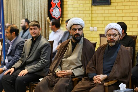 تصاویر | دیدار جمعی از مدیران و مسئولان استان با نماینده ولی فقیه در آذربایجان شرقی