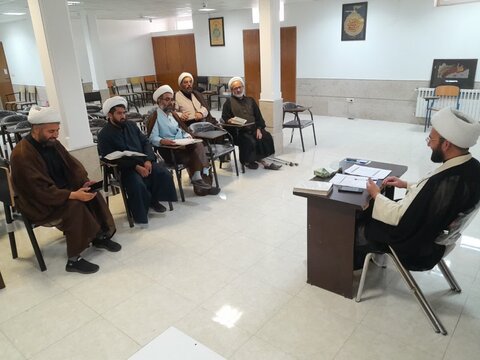 تصاویر/ پایش قرآنی اساتید مدارس علمیه منطقه کاشان