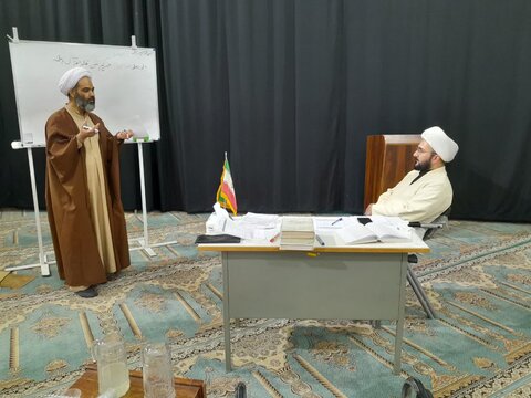 تصاویر/ پایش قرآنی اساتید مدارس علمیه منطقه کاشان