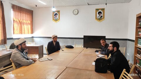 تصاویر/ جلسات دفاع تحقیق پایانی طلاب پایه ششم شهرستان اسد آباد