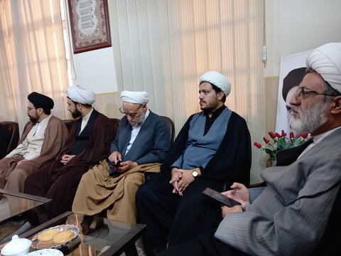 تصاویر/ نشست مدیران مدارس علمیه منطقه کاشان