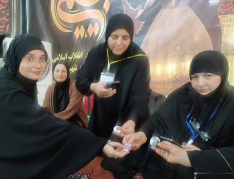 تصاویر/ تردد زوار کشورهای حوزه قفقاز از مرز بازرگان