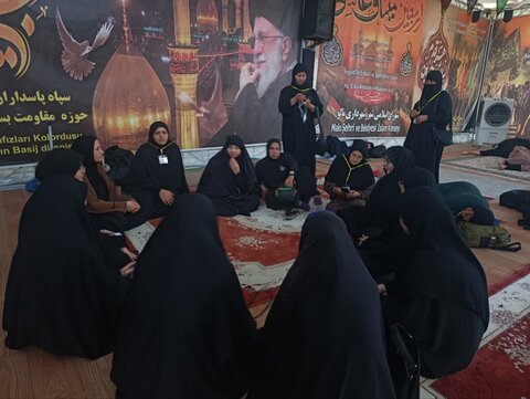 تصاویر/ تردد زوار کشورهای حوزه قفقاز از مرز بازرگان