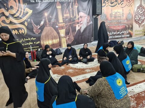 تصاویر/ تردد زوار کشورهای حوزه قفقاز از مرز بازرگان