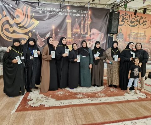 تصاویر/ تردد زوار کشورهای حوزه قفقاز از مرز بازرگان