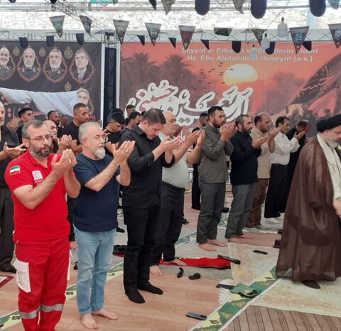 تصاویر/ تردد زوار کشورهای حوزه قفقاز از مرز بازرگان