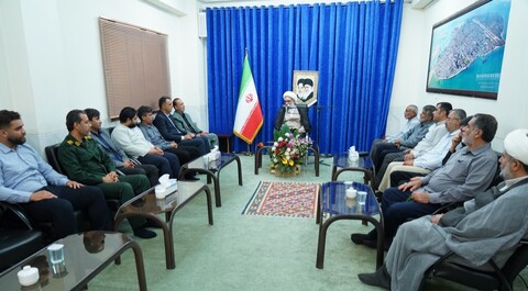 تصاویر/ دیدار جمعی از مردم دوراهک با نماینده ولی فقیه در بوشهر