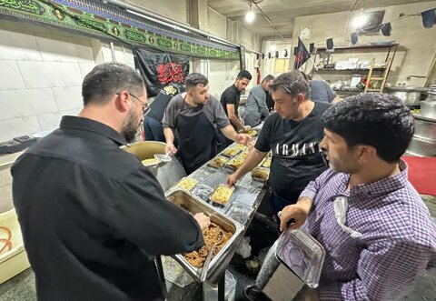 تصاویر/ خدمات‌رسانی موکب شهید تندگویان در مرز پیرانشهر