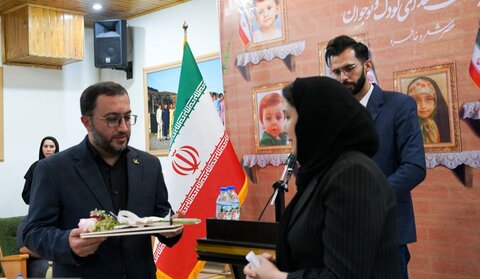 تصاویر/ گرامیداشت شهدای کودک و نوجوان