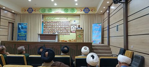 تصاویر/ نشسست تبیین ائمه جماعات شهرستان ارومیه با موضوع تحلیل جنگ 12 روزه