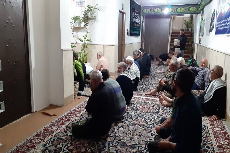 مدرسه علمیه فاطمهالزهرا(س) دالاهو میزبان زائران پیادهرو تبریزی شد+عکس