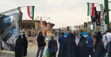 تصاویر/ پاتوق «ایران عاشورایی» روایتگر حوادث خاص برای زنان و دختران ایرانی در دفاع مقدس ۱۲ روزه