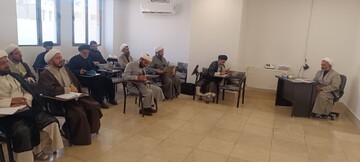 دوره تخصصی فهم و تفسیر قرآن با حضور اساتید حوزه علمیه قم برگزار شد+ عکس
