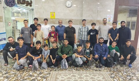 سفر دو روزه شهر مقدس قم، همراه با قرآن آموزان کانونِ قرآنی مدرسه علمیه تویسرکان