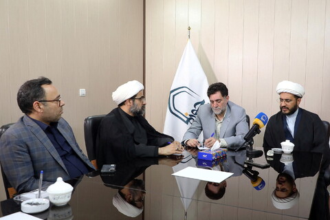 تصاویر/ بازدید مدیرکل فرهنگ و ارشاد اسلامی استان قم از خبرگزاری حوزه