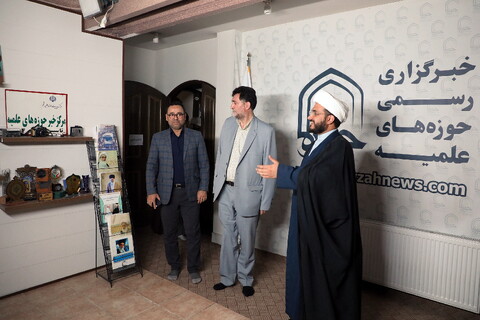 تصاویر/ بازدید مدیرکل فرهنگ و ارشاد اسلامی استان قم از خبرگزاری حوزه