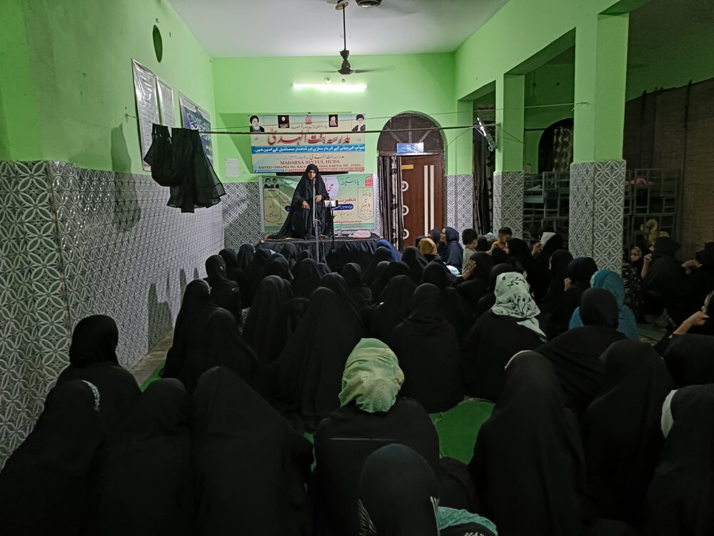 मदरसा बिंतुल हुदा, हरियाणा ने हज़रत सकीना बिंतुल हुसैन (अ) की याद में पाँच दिवसीय मजलिसे अज़ा, सब्र, शऊर और शुजाअत की बाज़गश्त