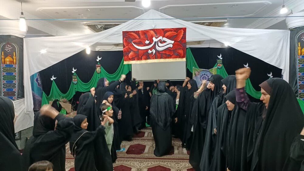 ترویج فرهنگ دینی و عاشورایی با مشارکت فعال نوجوانان دختر در مساجد برازجان