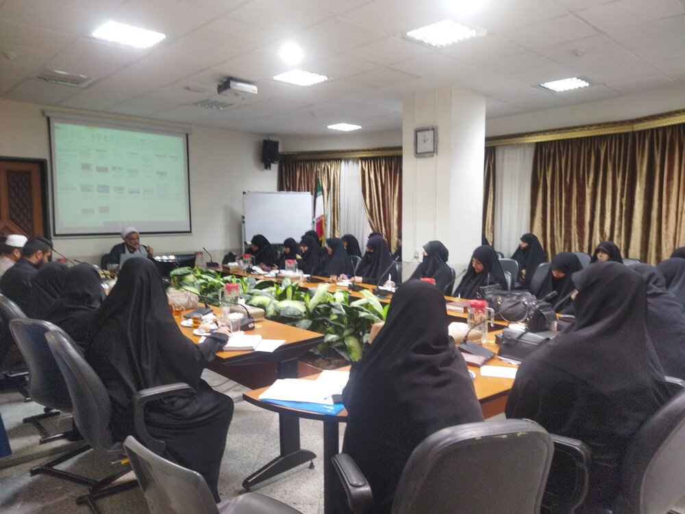 نشست تخصصی مهدویت و اربعین در مشهد