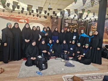 تصاویر/ استمرار تردد زوار کشورهای آذربایجان و گرجستان از مرز بازرگان