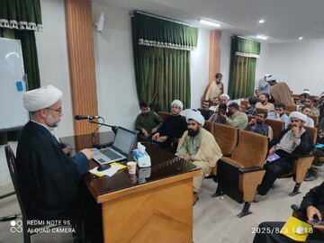 دوره دانش‌افزایی  ادیان و فرق برای مبلغان طرح هجرت سیستان و بلوچستان برگزار شد