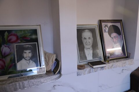 تصاویر/ دیدار با خانواده شهدای خبرنگار یزد