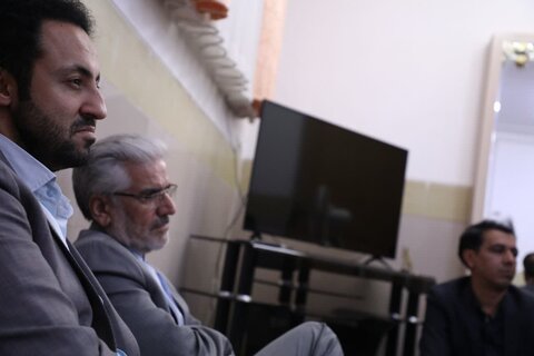 تصاویر/ دیدار با خانواده شهدای خبرنگار یزد