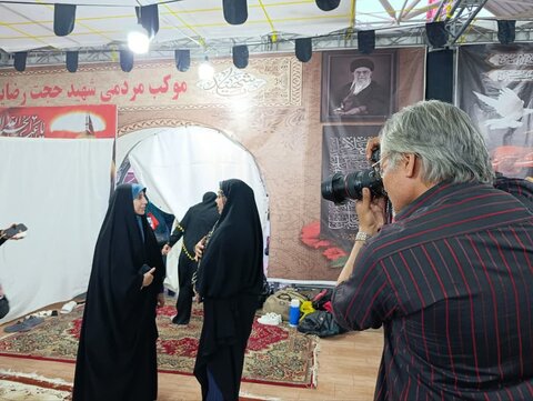 تصاویر/ استمرار تردد زوار کشورهای آذربایجان و گرجستان از مرز بازرگان