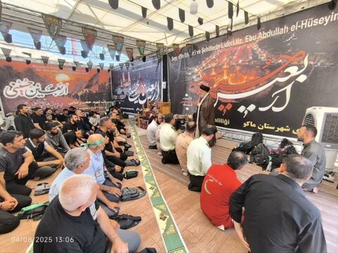 تصاویر/ استمرار تردد زوار کشورهای آذربایجان و گرجستان از مرز بازرگان