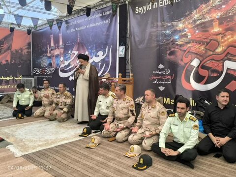 تصاویر/ استمرار تردد زوار کشورهای آذربایجان و گرجستان از مرز بازرگان