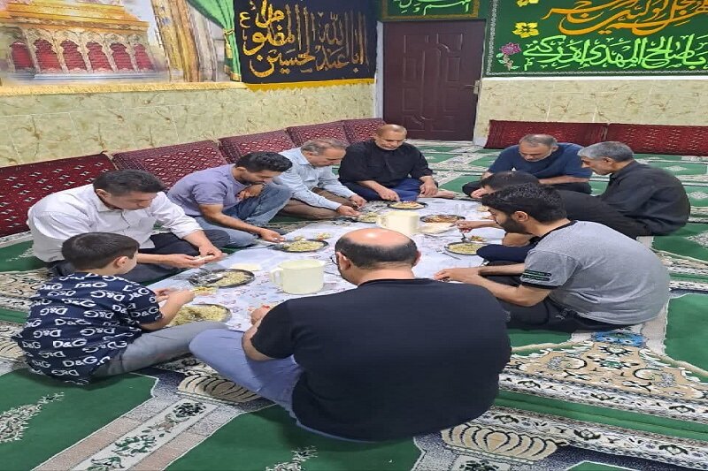 میزبانی موکب چهارده معصوم(ع) کرمانشاه از زائران اربعین حسینی+تصاویر