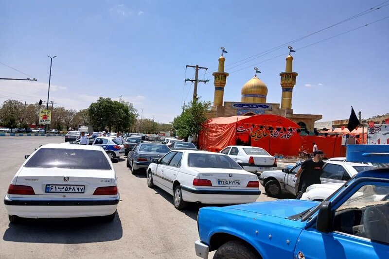خدمت رسانی موکب الشهداء کنگاور به زائران اربعین حسینی(ع)+تصاویر
